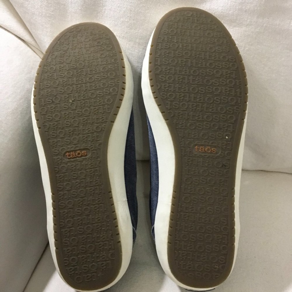 Taos Star Denim Blue Sneakers - Picture 7 of 7